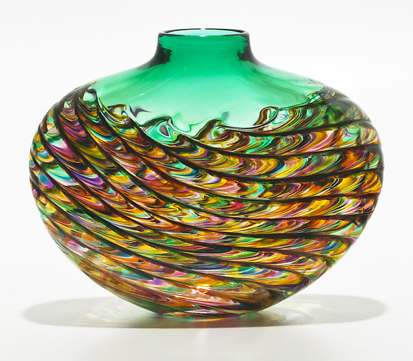 Optic Rib Flat Low Vase In Candy With Emerald By Michael Trimpol And Monique Lajeunesse Art