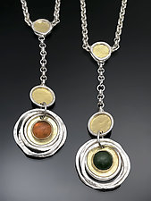 Mesh Necklace with Magnetic Swirl Ball Clasp