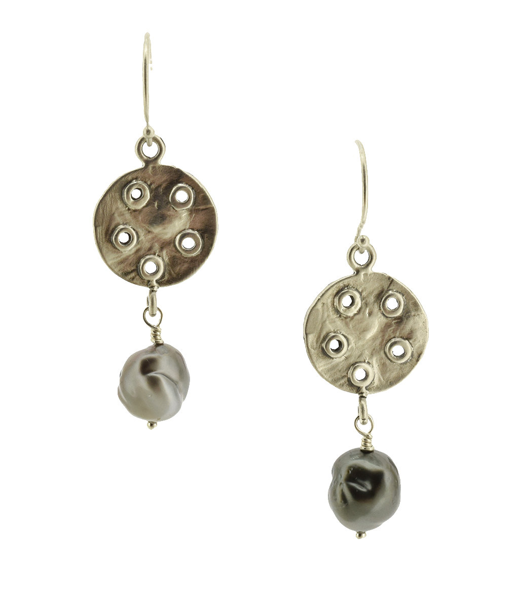 Bouton Black Pearl Earrings by Lori Kaplan (Silver & Stone Earrings ...